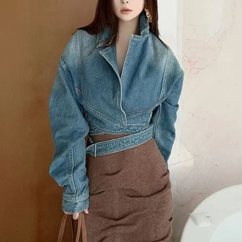 Blue Washed Retro Denim Jacket - Unique Women'S Formal Wear 评论和价格